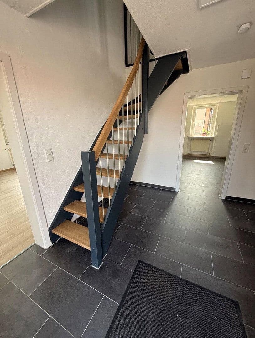 Pronájem domu 140 m², pozemek 600 m², Kirchstr. 6, Kleinkahl, Bavorsko Pronájem domu 140 m², pozemek 600 m², Kirchstr. 6, Kleinkahl, Bavorsko