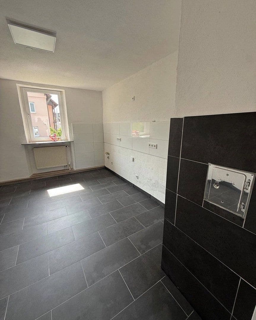 Pronájem domu 140 m², pozemek 600 m², Kirchstr. 6, Kleinkahl, Bavorsko Pronájem domu 140 m², pozemek 600 m², Kirchstr. 6, Kleinkahl, Bavorsko