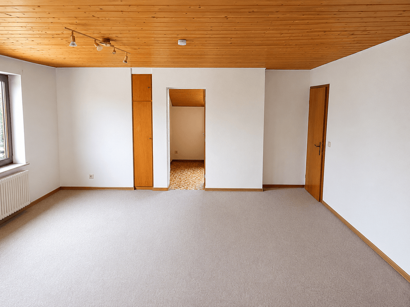 Pronájem bytu 1+kk 44 m², Leverkusen, Severní Porýní-Vestfálsko Pronájem bytu 1+kk 44 m², Leverkusen, Severní Porýní-Vestfálsko