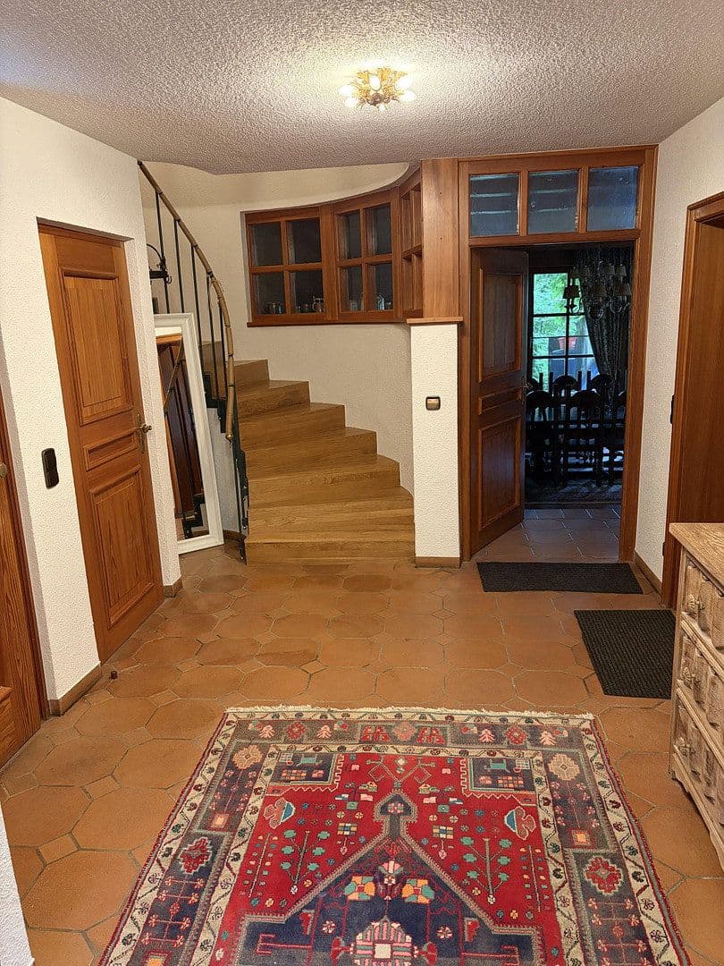 Pronájem domu 220 m², pozemek 3.150 m², Gebenbach, Bavorsko Pronájem domu 220 m², pozemek 3.150 m², Gebenbach, Bavorsko