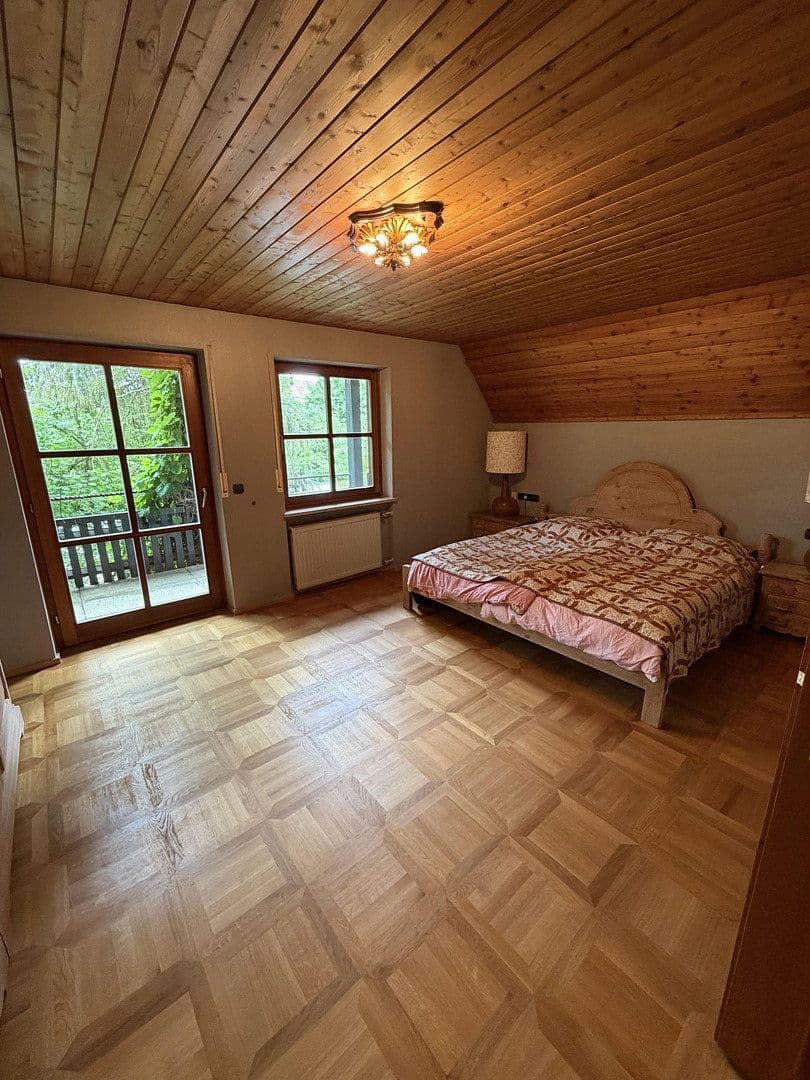 Pronájem domu 220 m², pozemek 3.150 m², Gebenbach, Bavorsko Pronájem domu 220 m², pozemek 3.150 m², Gebenbach, Bavorsko