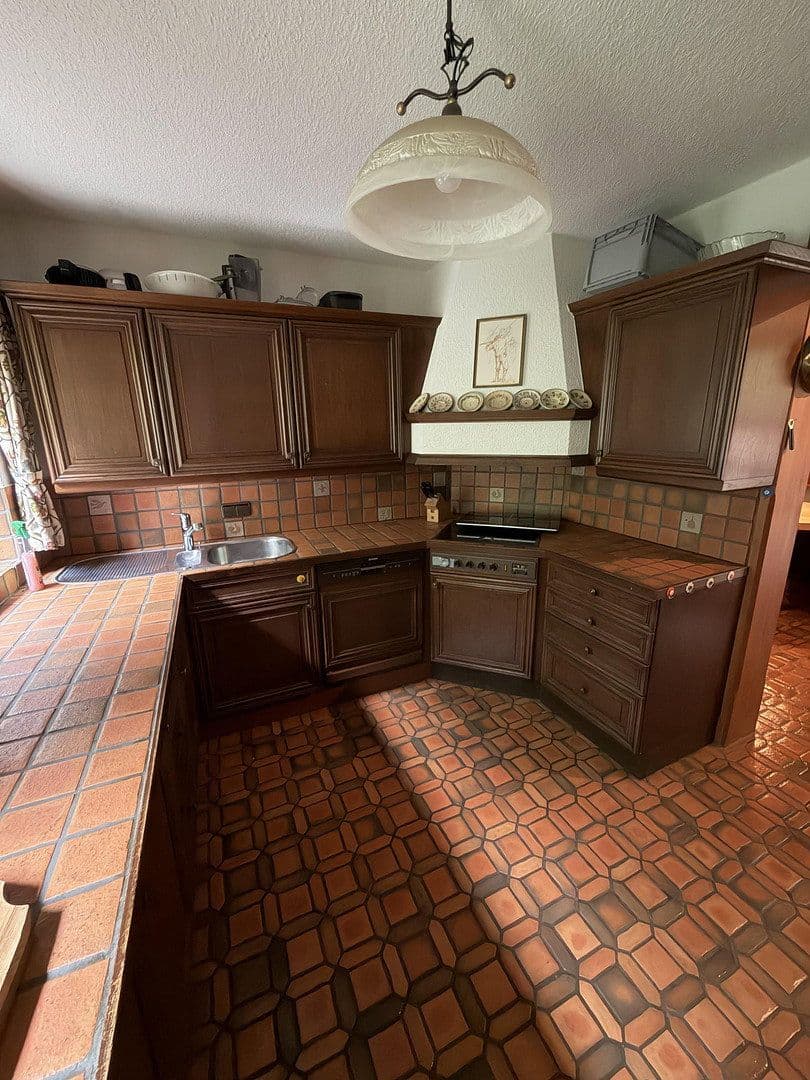 Pronájem domu 220 m², pozemek 3.150 m², Gebenbach, Bavorsko Pronájem domu 220 m², pozemek 3.150 m², Gebenbach, Bavorsko