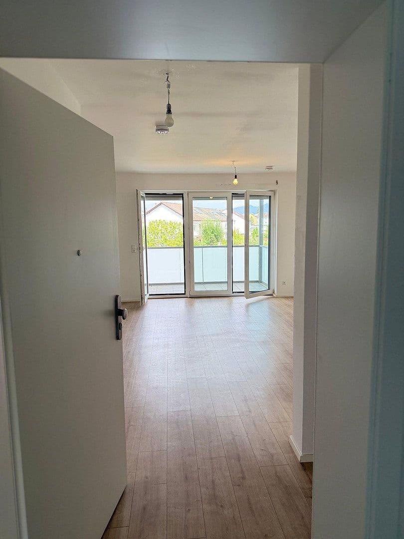 Pronájem bytu 2+1 58 m², Elisabeth-Selbert-Straße 3, Offenburg, Bádensko-Württembersko Pronájem bytu 2+1 58 m², Elisabeth-Selbert-Straße 3, Offenburg, Bádensko-Württembersko