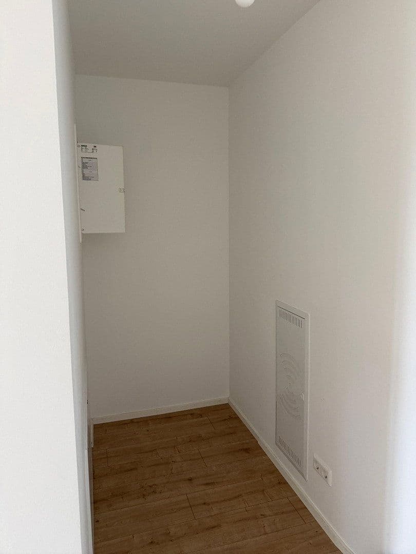 Pronájem bytu 2+1 58 m², Elisabeth-Selbert-Straße 3, Offenburg, Bádensko-Württembersko Pronájem bytu 2+1 58 m², Elisabeth-Selbert-Straße 3, Offenburg, Bádensko-Württembersko
