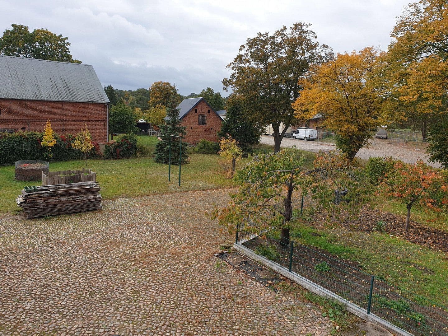 Prodej domu 250 m², pozemek 1.858 m², Eldena, Mecklenburg-Vorpommern Prodej domu 250 m², pozemek 1.858 m², Eldena, Mecklenburg-Vorpommern