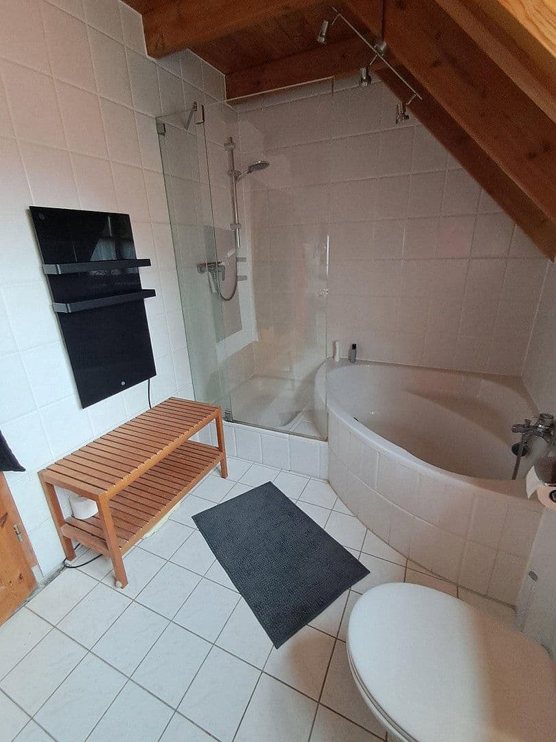 Prodej domu 98 m², pozemek 353 m², München, Bavorsko Prodej domu 98 m², pozemek 353 m², München, Bavorsko