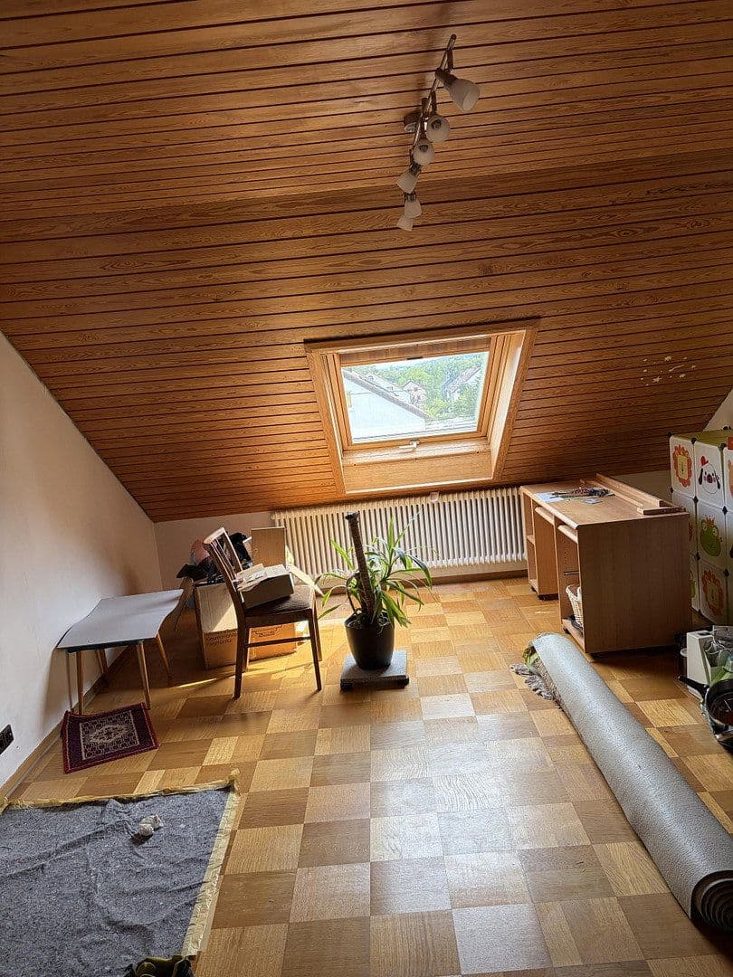 Pronájem bytu 3+kk 90 m², Stuttgart, Bádensko-Württembersko Pronájem bytu 3+kk 90 m², Stuttgart, Bádensko-Württembersko