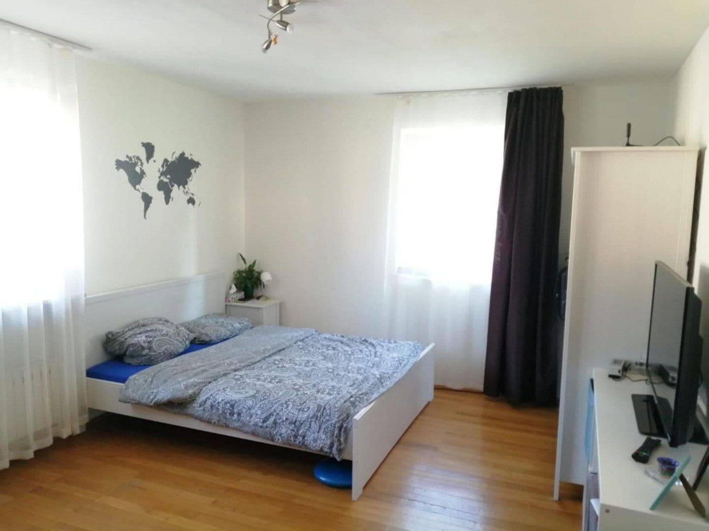 Pronájem bytu 1+1 32 m², Rathausplatz 14, Simmerath, Severní Porýní-Vestfálsko Pronájem bytu 1+1 32 m², Rathausplatz 14, Simmerath, Severní Porýní-Vestfálsko