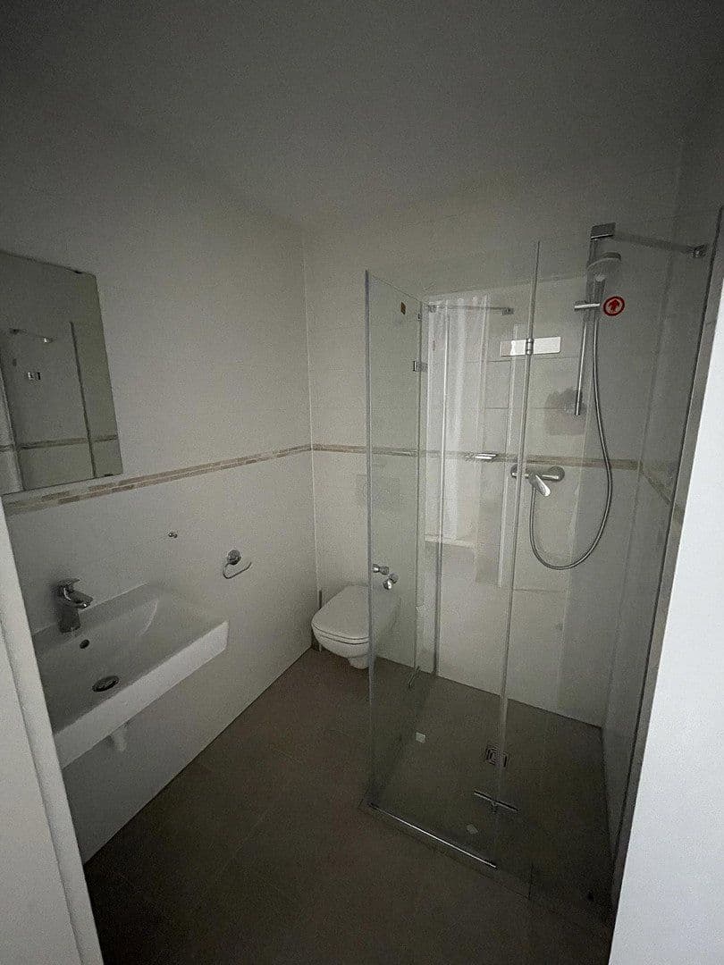Pronájem bytu 1+1 20 m², Stuttgarter Str.18, Stuttgart, Bádensko-Württembersko Pronájem bytu 1+1 20 m², Stuttgarter Str.18, Stuttgart, Bádensko-Württembersko