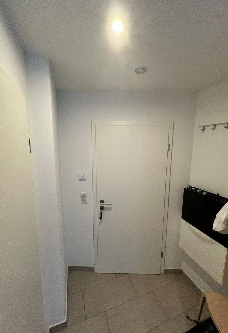 Pronájem bytu 1+1 20 m², Stuttgarter Str.18, Stuttgart, Bádensko-Württembersko Pronájem bytu 1+1 20 m², Stuttgarter Str.18, Stuttgart, Bádensko-Württembersko