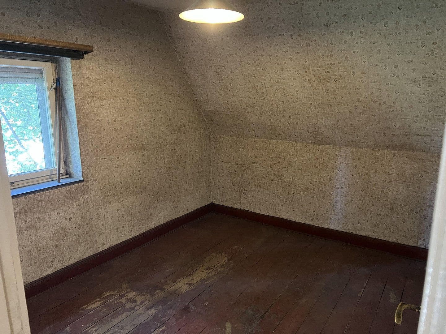 Prodej domu 78 m², pozemek 461 m², Zeppelinstraße 37, Lünen, Severní Porýní-Vestfálsko Prodej domu 78 m², pozemek 461 m², Zeppelinstraße 37, Lünen, Severní Porýní-Vestfálsko