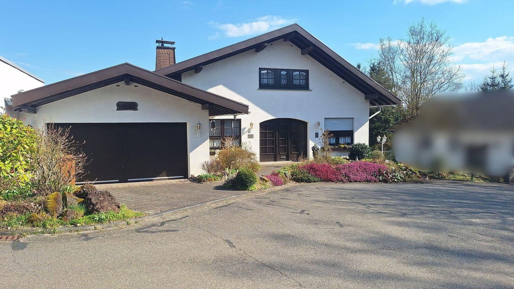 Prodej domu 255 m², pozemek 1.200 m², Melsbach, Porýní-Falc Prodej domu 255 m², pozemek 1.200 m², Melsbach, Porýní-Falc