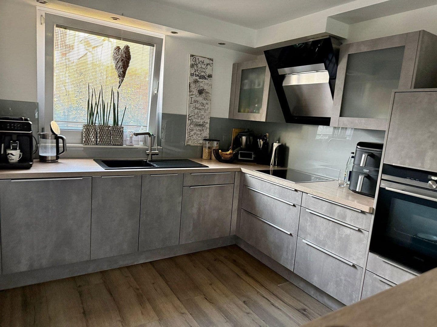 Prodej domu 113 m², pozemek 245 m², Willich, Severní Porýní-Vestfálsko Prodej domu 113 m², pozemek 245 m², Willich, Severní Porýní-Vestfálsko