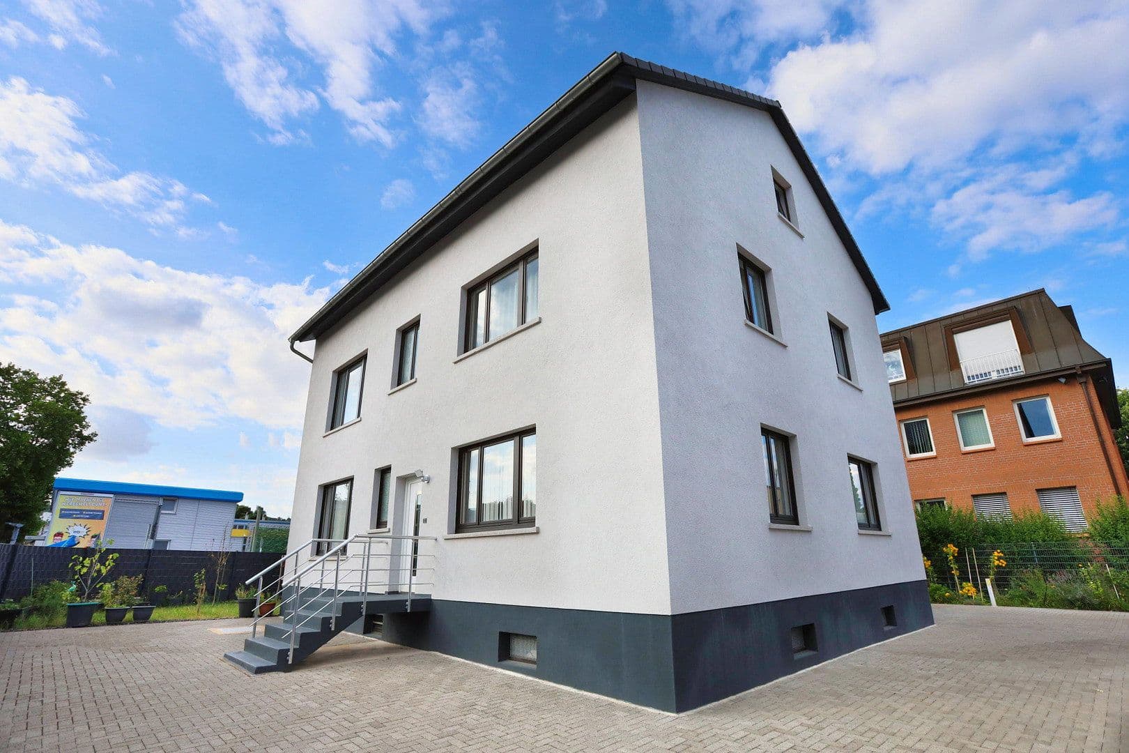 Prodej domu 251 m², pozemek 751 m², Frankfurt am Main, Hessen Prodej domu 251 m², pozemek 751 m², Frankfurt am Main, Hessen