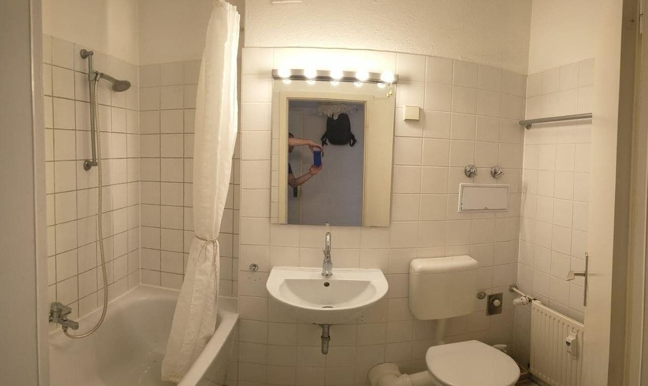 Prodej bytu 2+1 41 m², Zionskirchstr. 11, Berlin, Berlín Prodej bytu 2+1 41 m², Zionskirchstr. 11, Berlin, Berlín