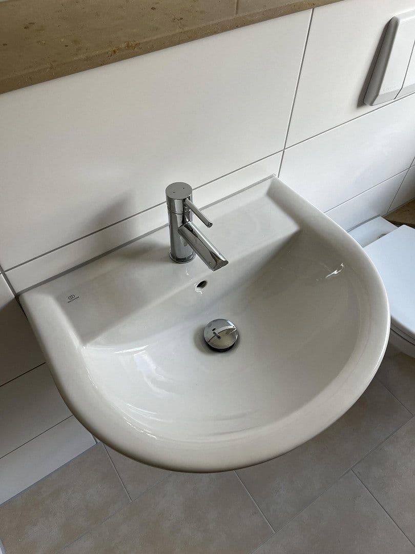 Pronájem bytu 3+1 75 m², Jacobstraße 17, Cvikov, Sasko Pronájem bytu 3+1 75 m², Jacobstraße 17, Cvikov, Sasko