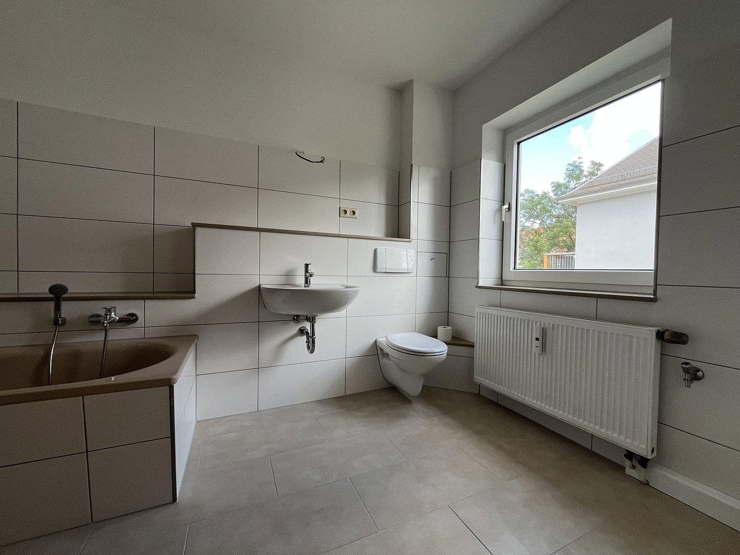 Pronájem bytu 3+1 75 m², Jacobstraße 17, Cvikov, Sasko Pronájem bytu 3+1 75 m², Jacobstraße 17, Cvikov, Sasko