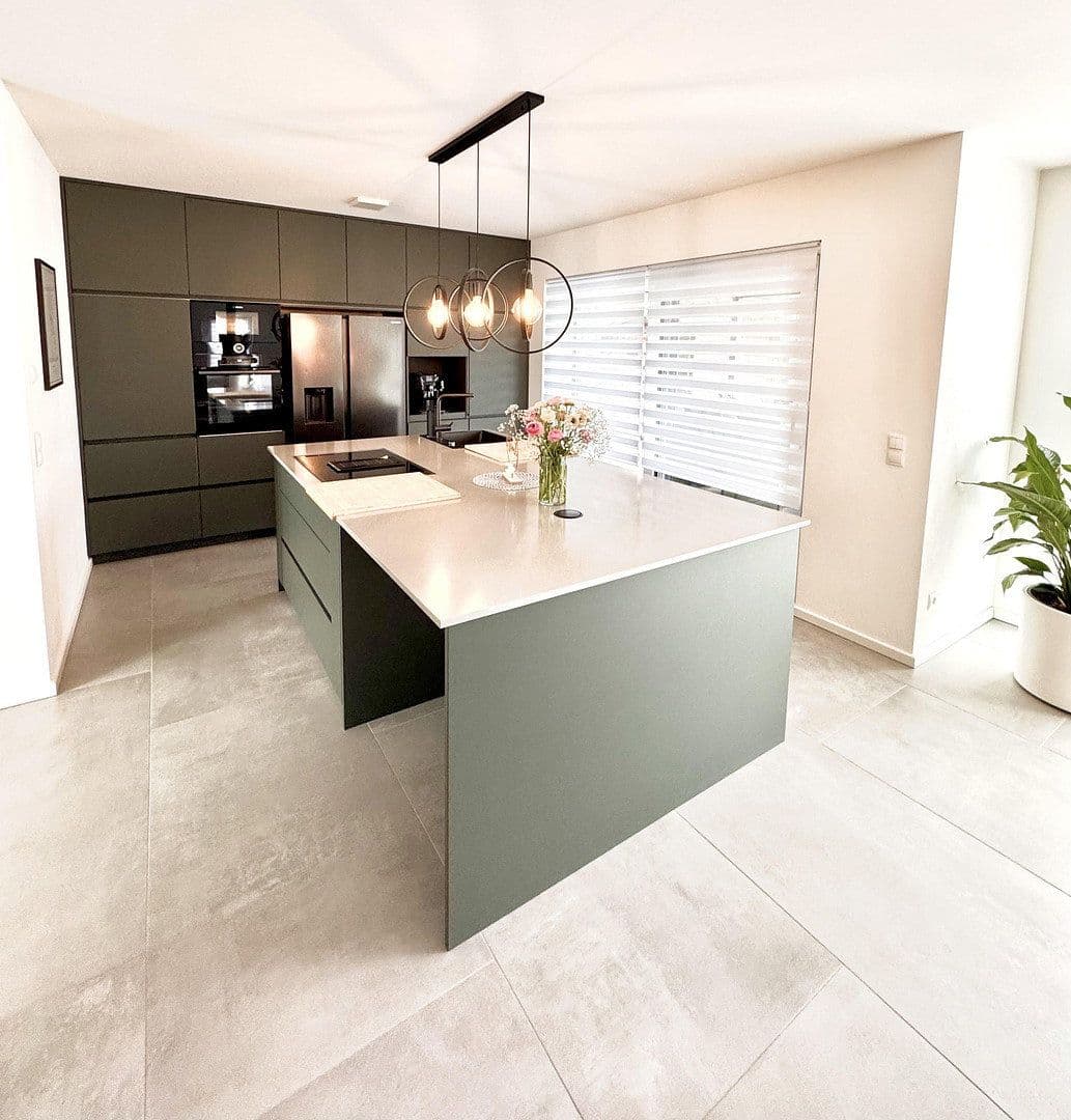 Prodej domu 178 m², pozemek 1.683 m², Mellenthin, Mecklenburg-Vorpommern Prodej domu 178 m², pozemek 1.683 m², Mellenthin, Mecklenburg-Vorpommern