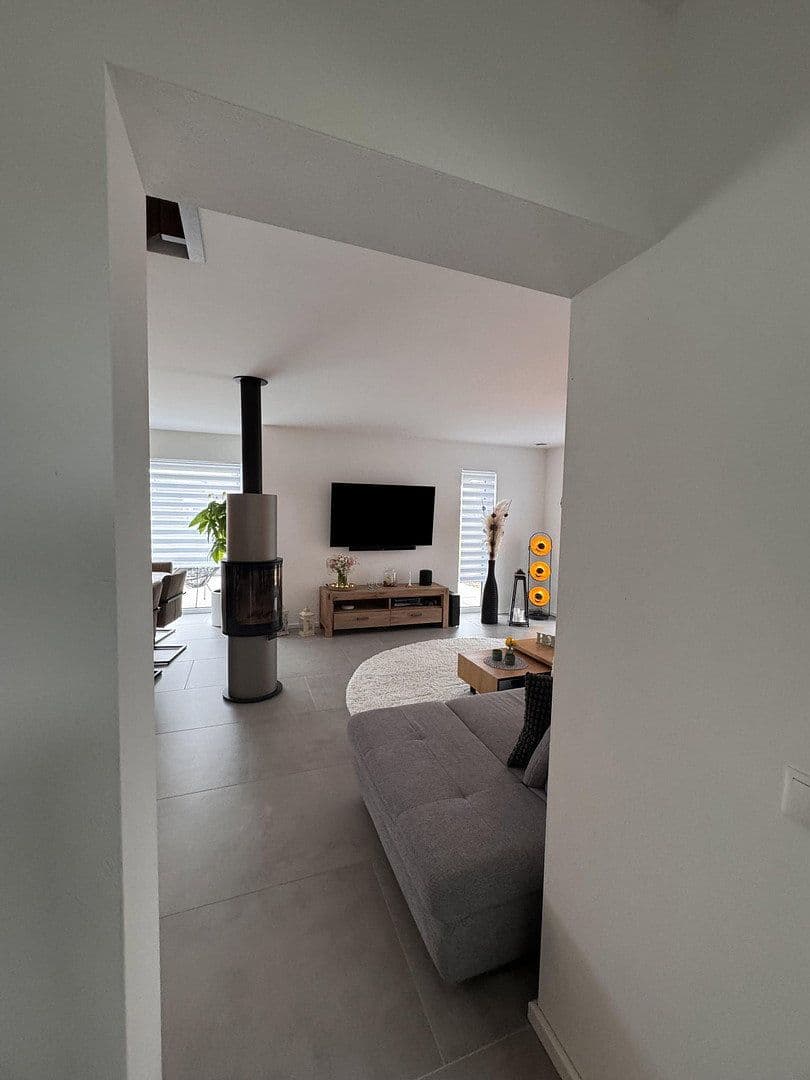 Prodej domu 178 m², pozemek 1.683 m², Mellenthin, Mecklenburg-Vorpommern Prodej domu 178 m², pozemek 1.683 m², Mellenthin, Mecklenburg-Vorpommern