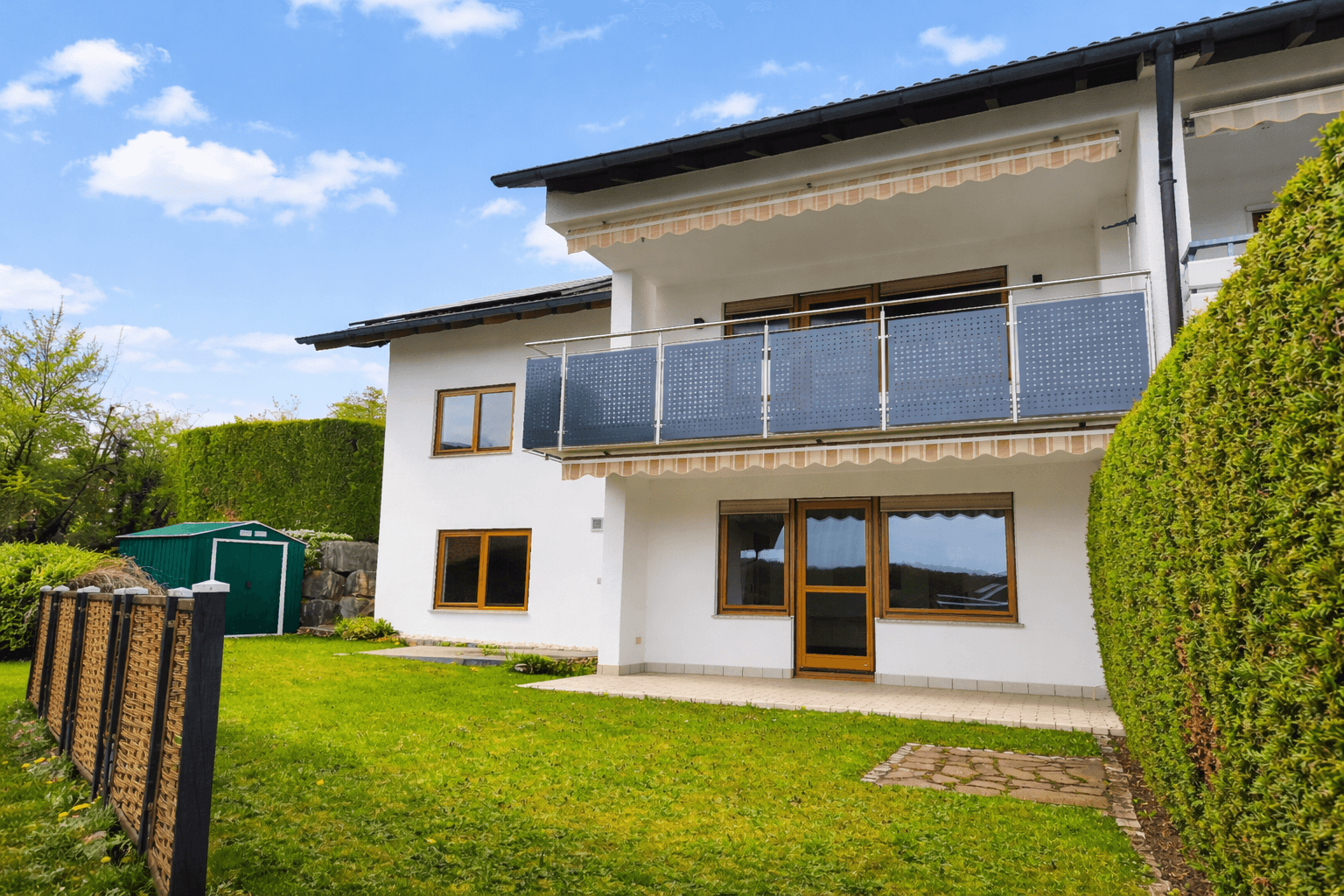 Prodej domu 225 m², pozemek 503 m², Großbottwar, Bádensko-Württembersko Prodej domu 225 m², pozemek 503 m², Großbottwar, Bádensko-Württembersko