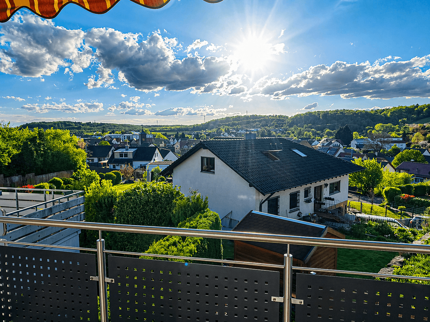 Prodej domu 225 m², pozemek 503 m², Großbottwar, Bádensko-Württembersko Prodej domu 225 m², pozemek 503 m², Großbottwar, Bádensko-Württembersko