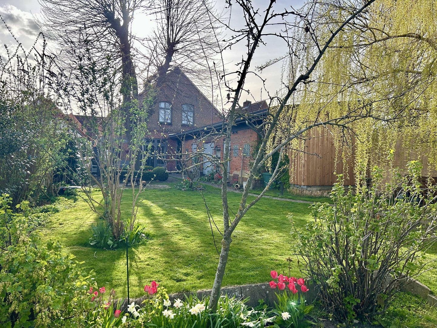 Prodej domu 270 m², pozemek 730 m², Meldorf, Šlesvicko-Holštýnsko Prodej domu 270 m², pozemek 730 m², Meldorf, Šlesvicko-Holštýnsko
