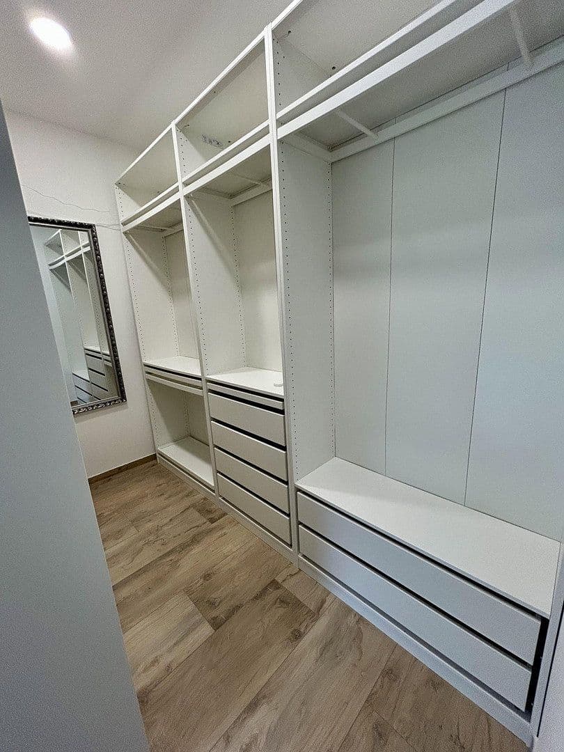 Prodej domu 120 m², pozemek 860 m², Gornau, Sasko Prodej domu 120 m², pozemek 860 m², Gornau, Sasko