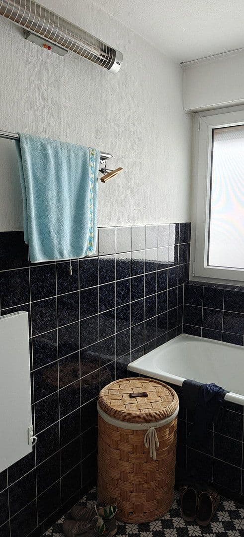 Prodej domu 295 m², pozemek 1.365 m², Austr. 9, Offenau, Bádensko-Württembersko Prodej domu 295 m², pozemek 1.365 m², Austr. 9, Offenau, Bádensko-Württembersko