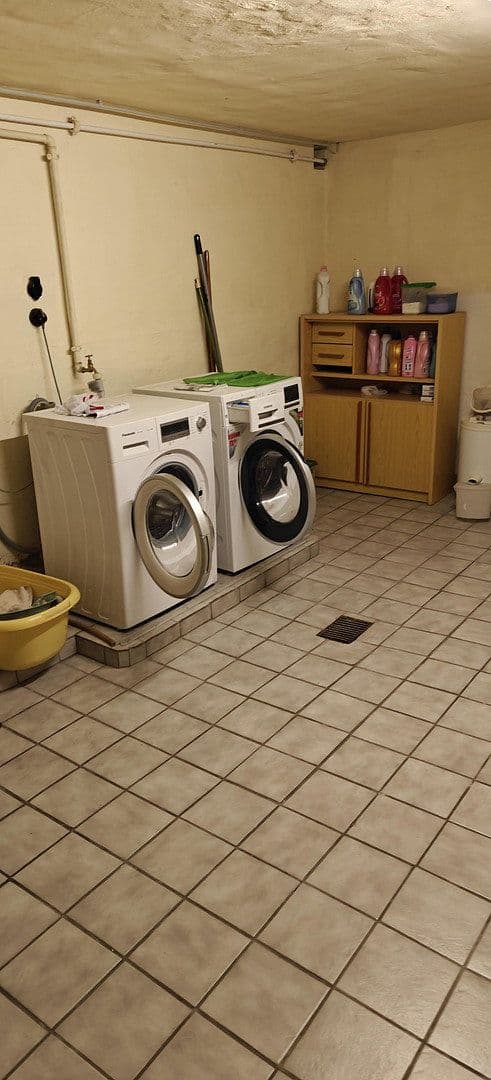 Prodej domu 295 m², pozemek 1.365 m², Austr. 9, Offenau, Bádensko-Württembersko Prodej domu 295 m², pozemek 1.365 m², Austr. 9, Offenau, Bádensko-Württembersko