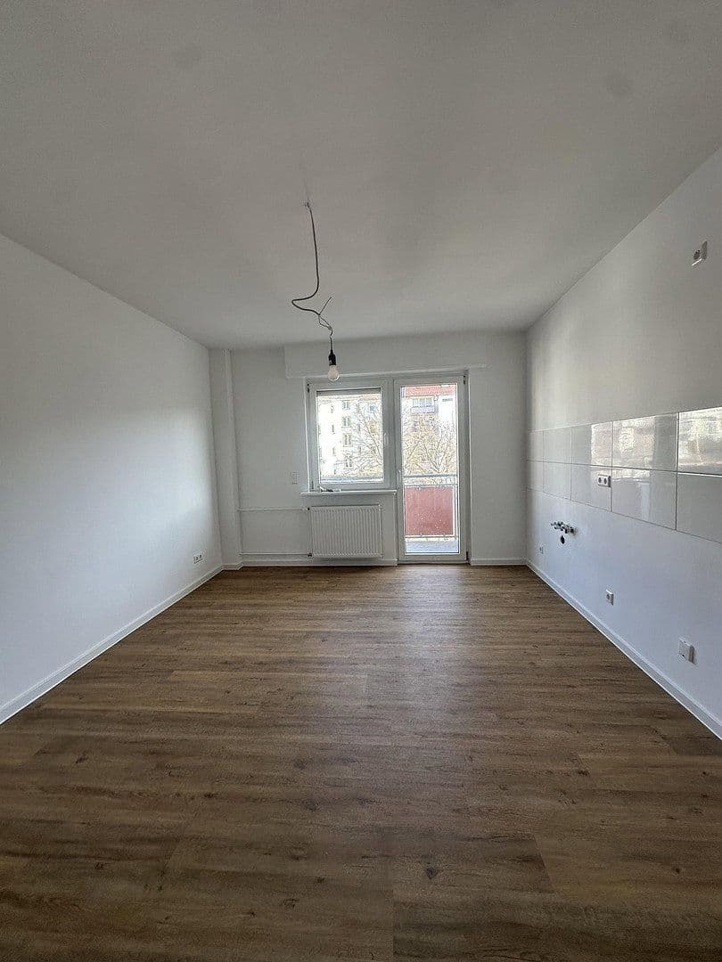 Pronájem bytu 2+1 65 m², Augartenstraße 27, Mannheim, Bádensko-Württembersko Pronájem bytu 2+1 65 m², Augartenstraße 27, Mannheim, Bádensko-Württembersko