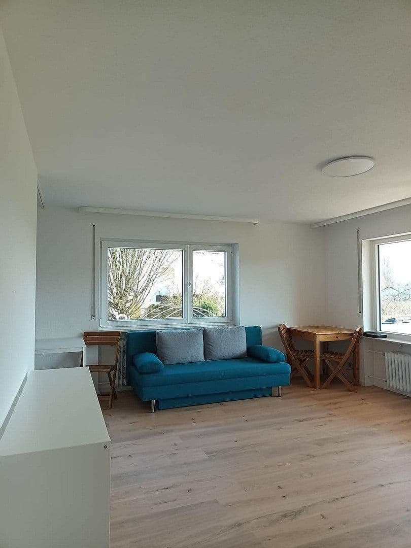 Pronájem bytu 1+kk 40 m², Zum Hofgut 1, Konstanz, Bádensko-Württembersko Pronájem bytu 1+kk 40 m², Zum Hofgut 1, Konstanz, Bádensko-Württembersko