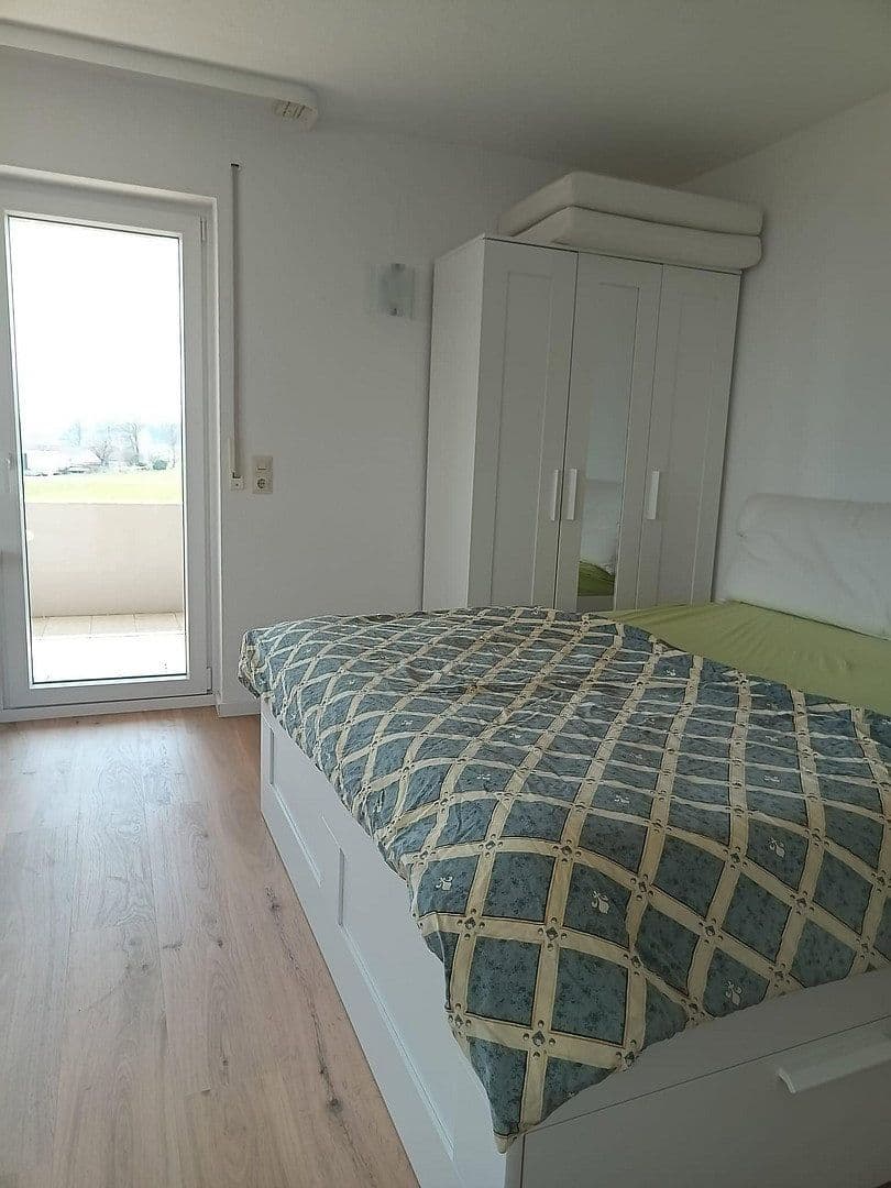 Pronájem bytu 1+kk 40 m², Zum Hofgut 1, Konstanz, Bádensko-Württembersko Pronájem bytu 1+kk 40 m², Zum Hofgut 1, Konstanz, Bádensko-Württembersko