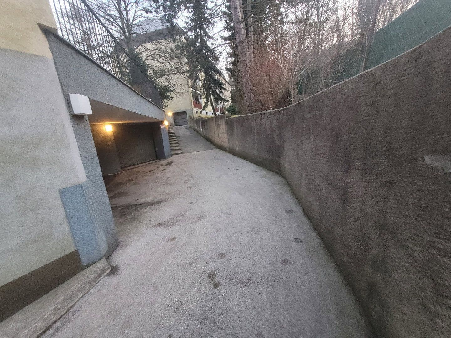 Pronájem garáže 12 m², Neuwaldegger Straße 41, Wien, Wien Pronájem garáže 12 m², Neuwaldegger Straße 41, Wien, Wien
