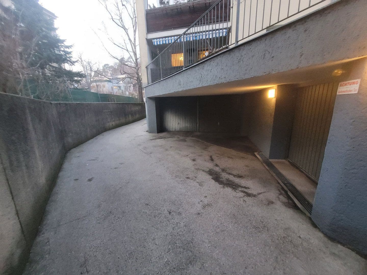 Pronájem garáže 12 m², Neuwaldegger Straße 41, Wien, Wien Pronájem garáže 12 m², Neuwaldegger Straße 41, Wien, Wien