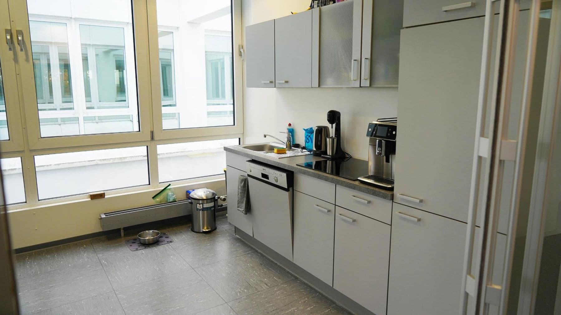 Pronájem kanceláře 345 m², Siegburger Straße 39a, Sankt Augustin, Severní Porýní-Vestfálsko Pronájem kanceláře 345 m², Siegburger Straße 39a, Sankt Augustin, Severní Porýní-Vestfálsko