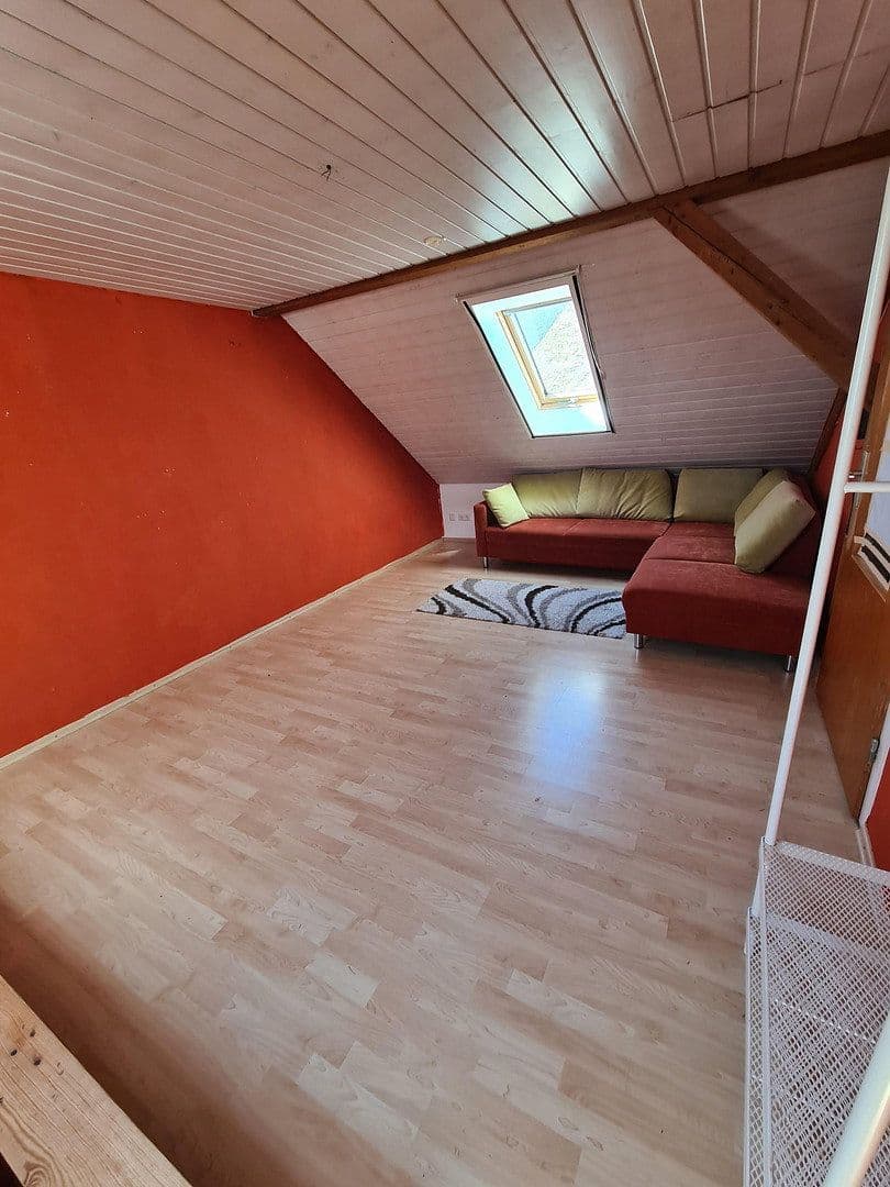 Prodej domu 270 m², pozemek 598 m², Konstanz, Bádensko-Württembersko Prodej domu 270 m², pozemek 598 m², Konstanz, Bádensko-Württembersko