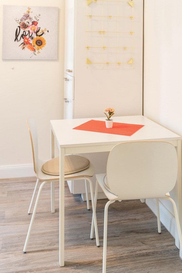 Pronájem bytu 1+kk 31 m², Kapellenstraße 43, Cáchy, Severní Porýní-Vestfálsko Pronájem bytu 1+kk 31 m², Kapellenstraße 43, Cáchy, Severní Porýní-Vestfálsko