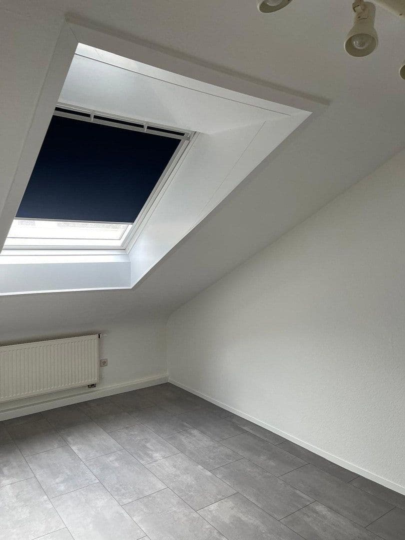 Pronájem bytu 2+kk 56 m², Kaiser-Friedrichstr. 32, Pforzheim, Bádensko-Württembersko Pronájem bytu 2+kk 56 m², Kaiser-Friedrichstr. 32, Pforzheim, Bádensko-Württembersko