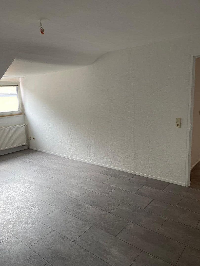 Pronájem bytu 2+kk 56 m², Kaiser-Friedrichstr. 32, Pforzheim, Bádensko-Württembersko Pronájem bytu 2+kk 56 m², Kaiser-Friedrichstr. 32, Pforzheim, Bádensko-Württembersko