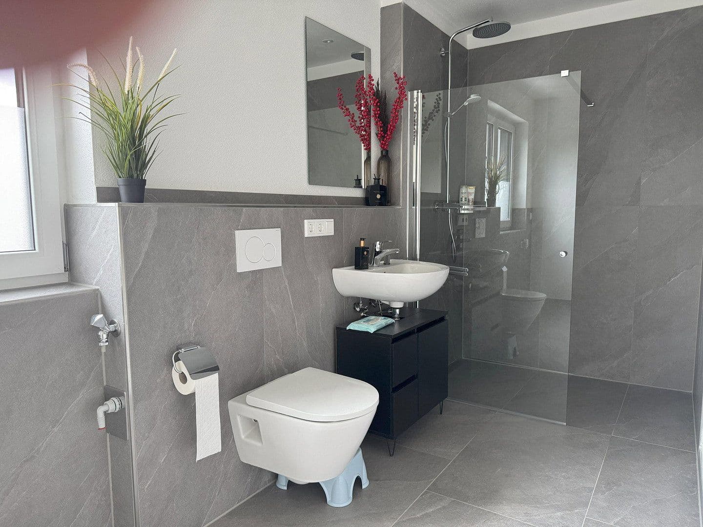 Pronájem domu 273 m², pozemek 750 m², Lauterbachstr.4b, Geretsried, Bavorsko Pronájem domu 273 m², pozemek 750 m², Lauterbachstr.4b, Geretsried, Bavorsko