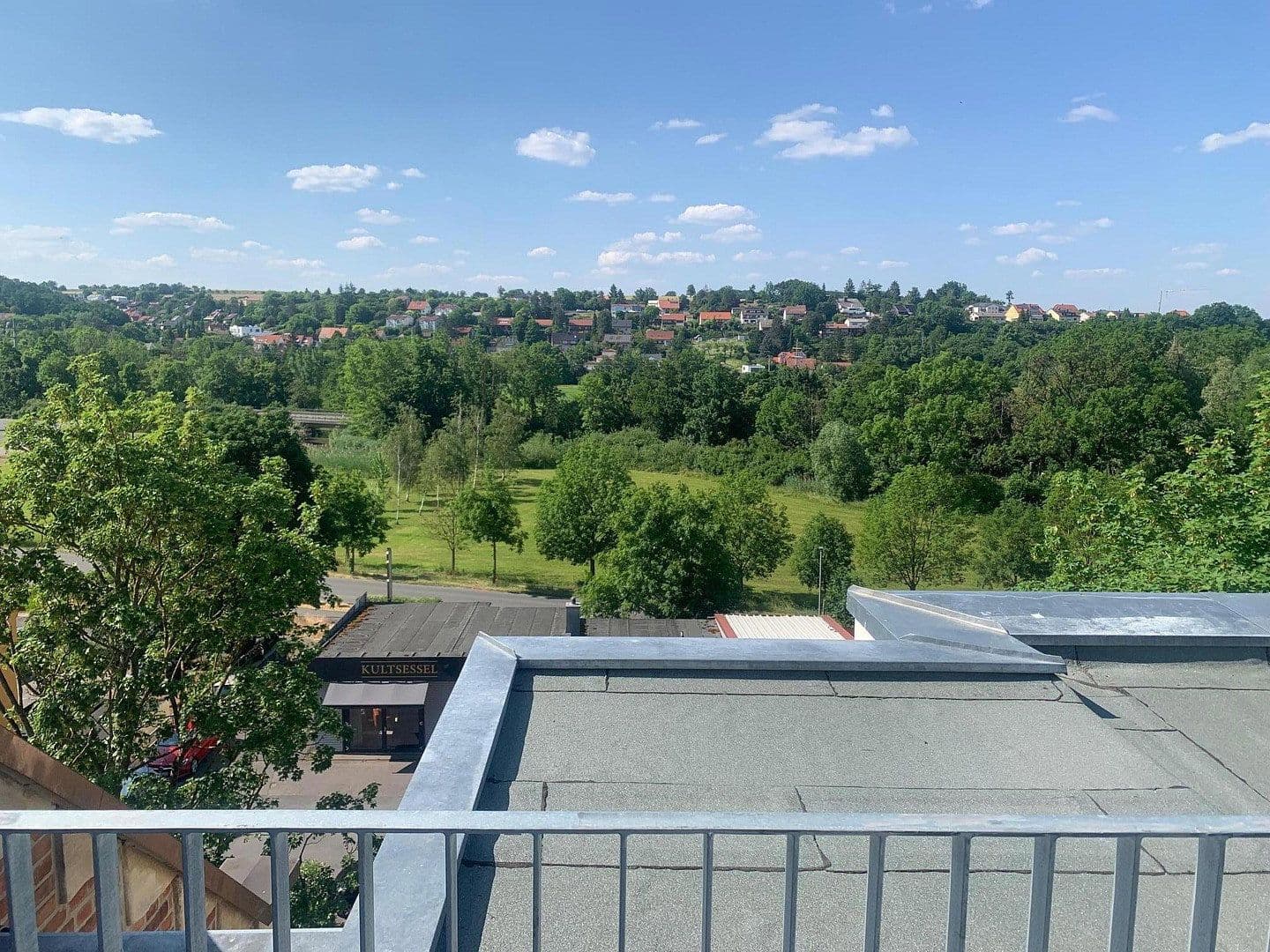 Pronájem bytu 4+1 88 m², Neustadt an der Aisch, Bavorsko Pronájem bytu 4+1 88 m², Neustadt an der Aisch, Bavorsko