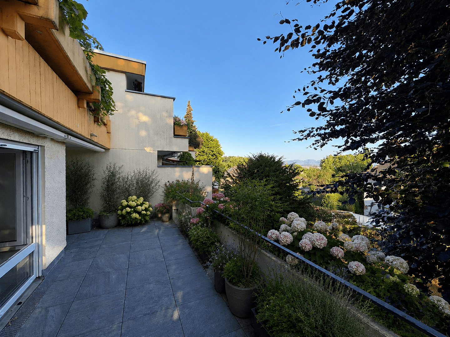 Pronájem bytu 3+kk 115 m², Göppingen, Bádensko-Württembersko Pronájem bytu 3+kk 115 m², Göppingen, Bádensko-Württembersko