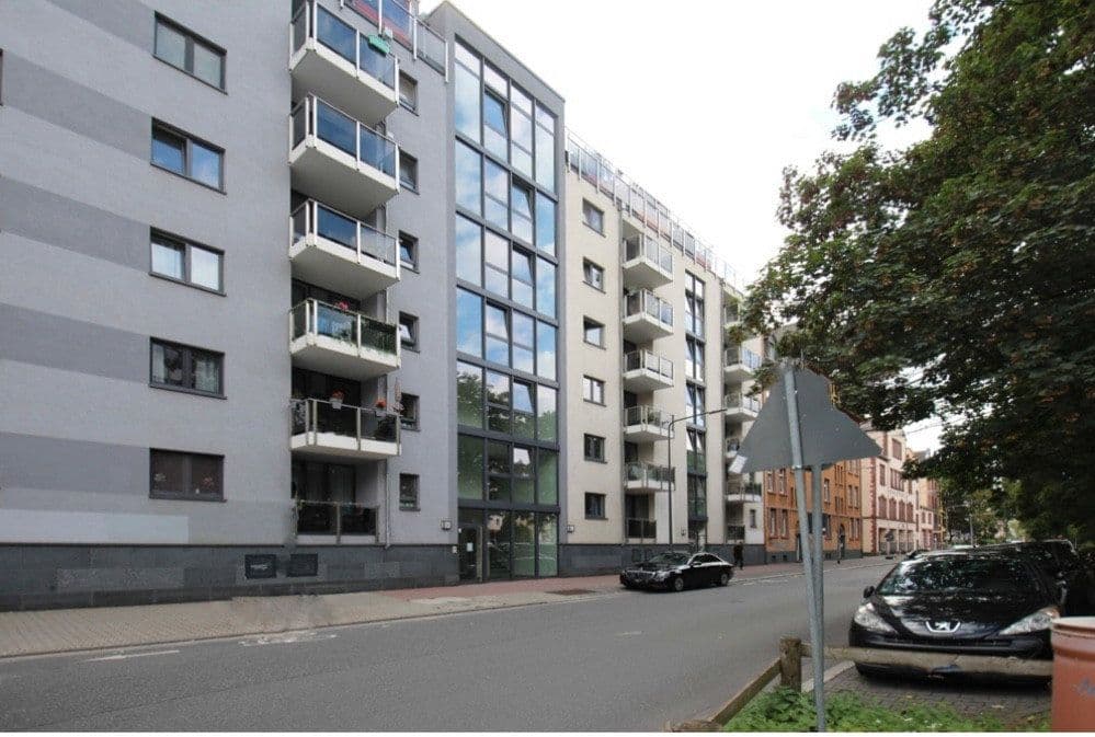 Pronájem bytu 2+1 43 m², Frankenallee 25, Frankfurt am Main, Hessen Pronájem bytu 2+1 43 m², Frankenallee 25, Frankfurt am Main, Hessen
