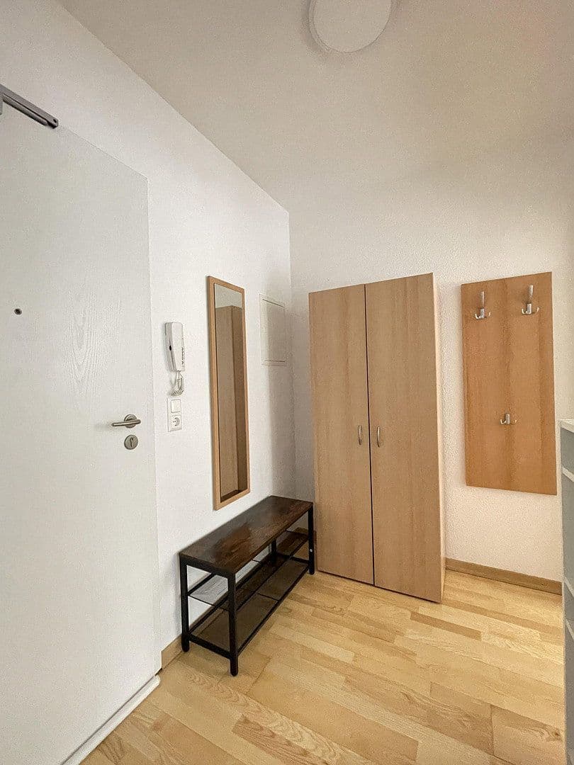 Pronájem bytu 2+1 43 m², Frankenallee 25, Frankfurt am Main, Hessen Pronájem bytu 2+1 43 m², Frankenallee 25, Frankfurt am Main, Hessen