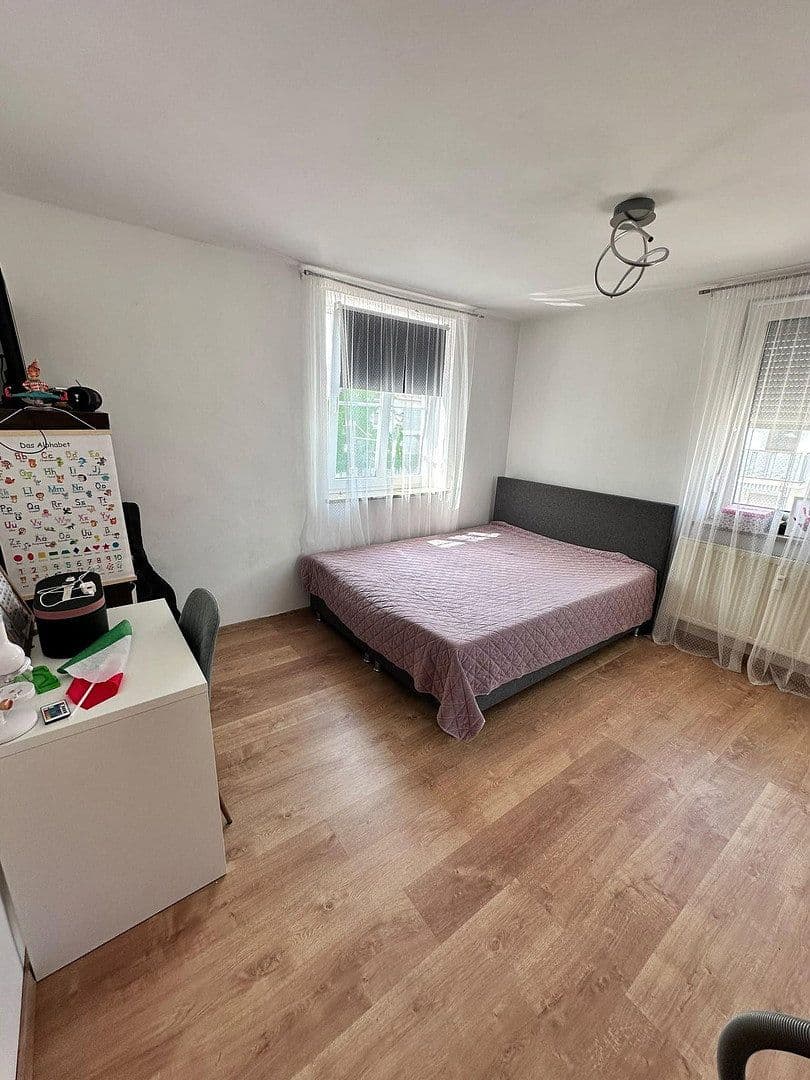 Pronájem bytu 2+1 54 m², Inningerstr. 13a, Augsburg, Bavorsko Pronájem bytu 2+1 54 m², Inningerstr. 13a, Augsburg, Bavorsko