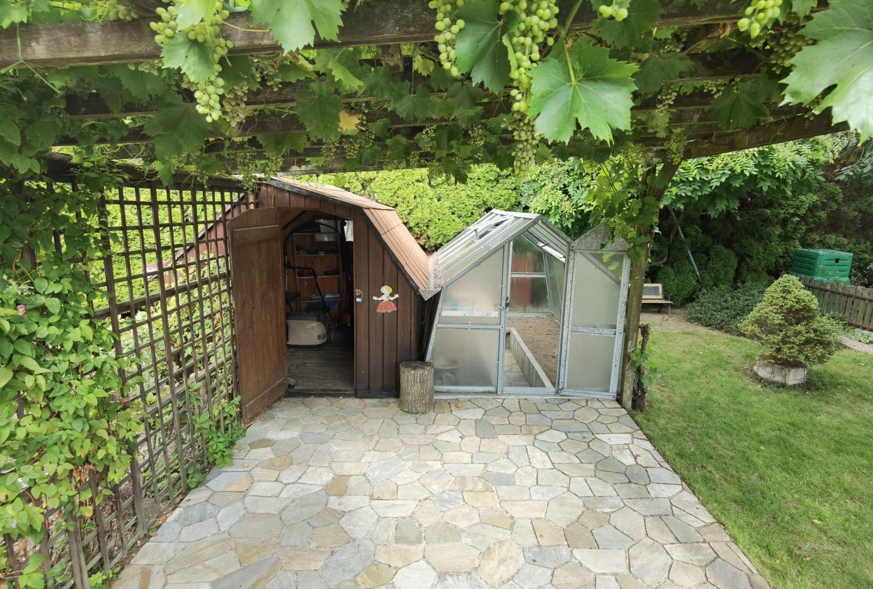 Prodej chaty, chalupy 38 m², pozemek 370 m², Kněževes, Středočeský kraj Prodej chaty, chalupy 38 m², pozemek 370 m², Kněževes, Středočeský kraj