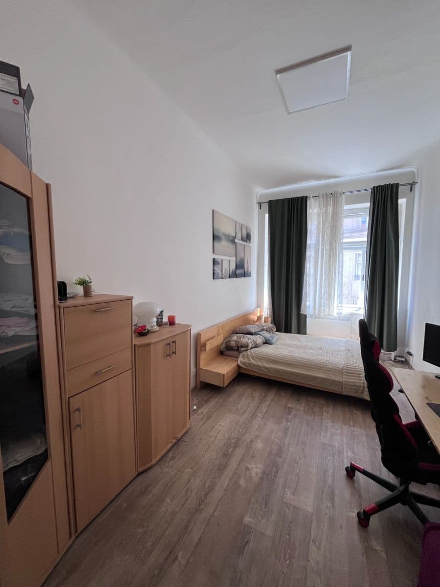 Pronájem bytu 1+1 36 m², Vltavská, Praha, Praha Pronájem bytu 1+1 36 m², Vltavská, Praha, Praha