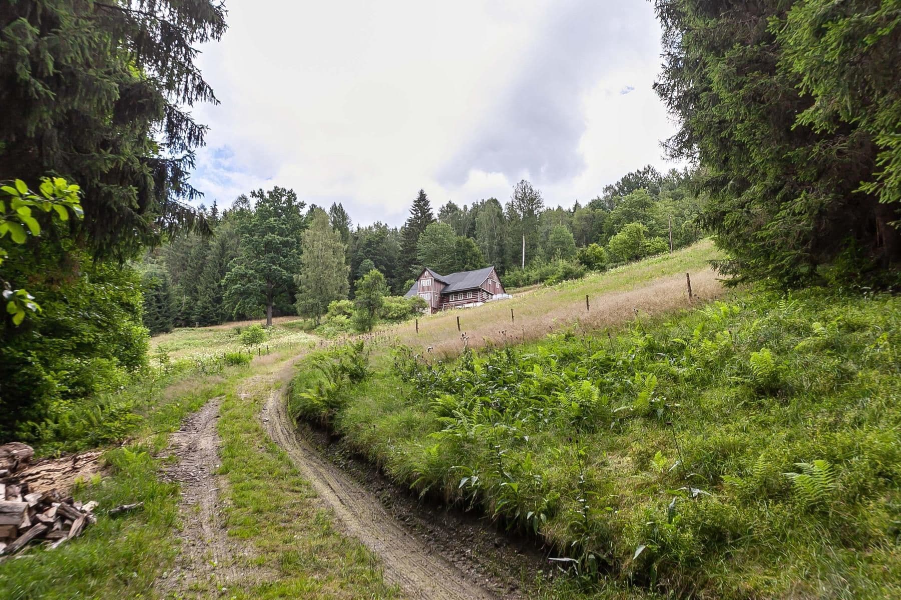 Prodej chaty, chalupy 240 m², pozemek 32.164 m², Jablonec nad Jizerou, Liberecký kraj Prodej chaty, chalupy 240 m², pozemek 32.164 m², Jablonec nad Jizerou, Liberecký kraj