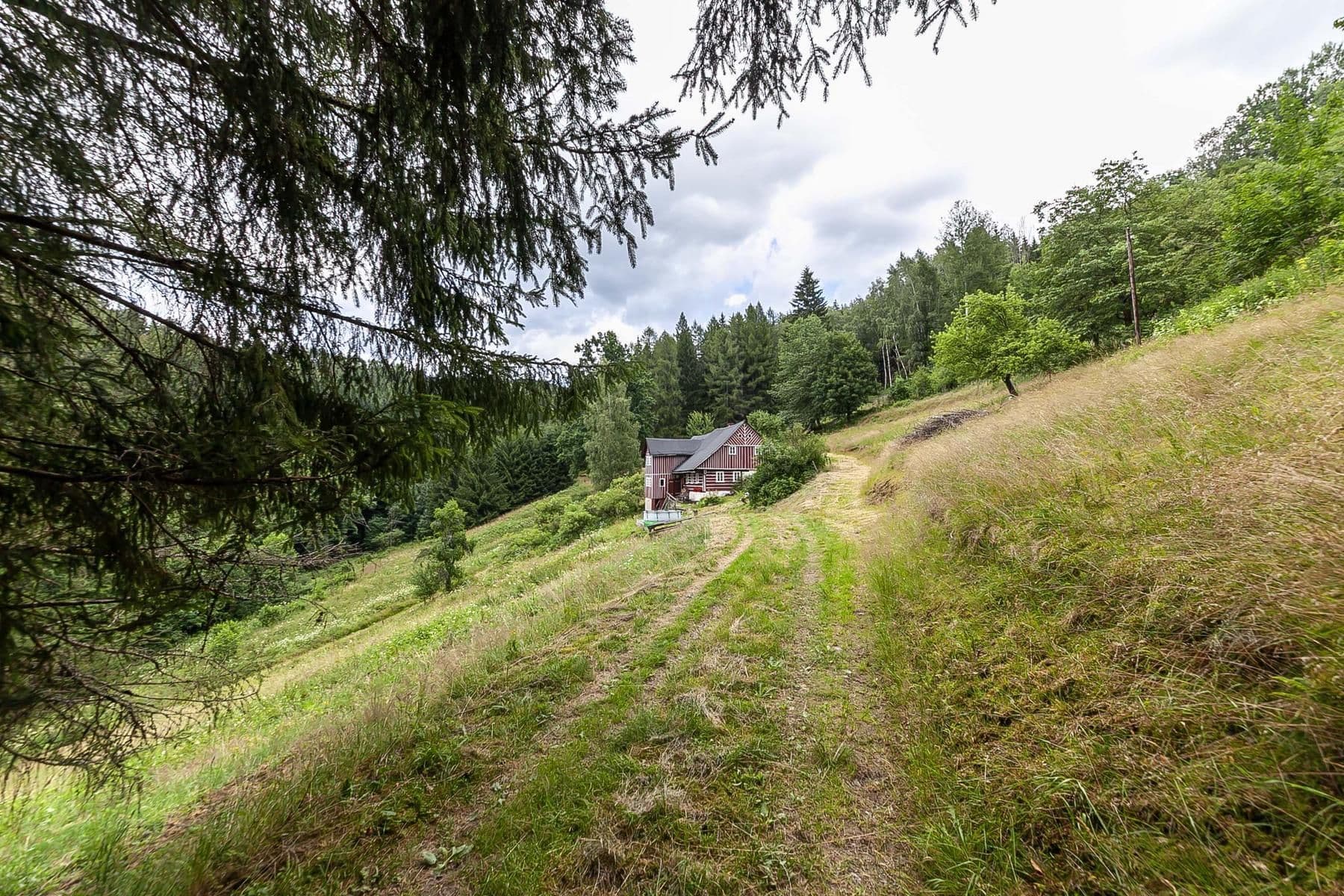 Prodej chaty, chalupy 240 m², pozemek 32.164 m², Jablonec nad Jizerou, Liberecký kraj Prodej chaty, chalupy 240 m², pozemek 32.164 m², Jablonec nad Jizerou, Liberecký kraj