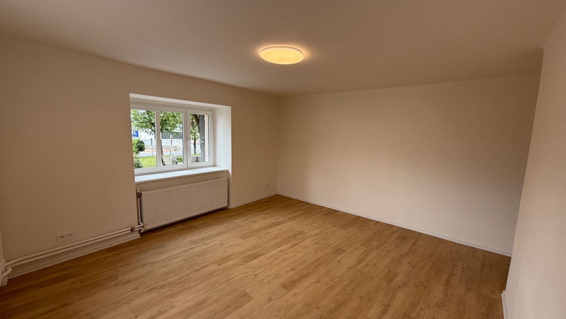 Pronájem bytu 1+1 43 m², Klikatá, Ořech, Středočeský kraj Pronájem bytu 1+1 43 m², Klikatá, Ořech, Středočeský kraj